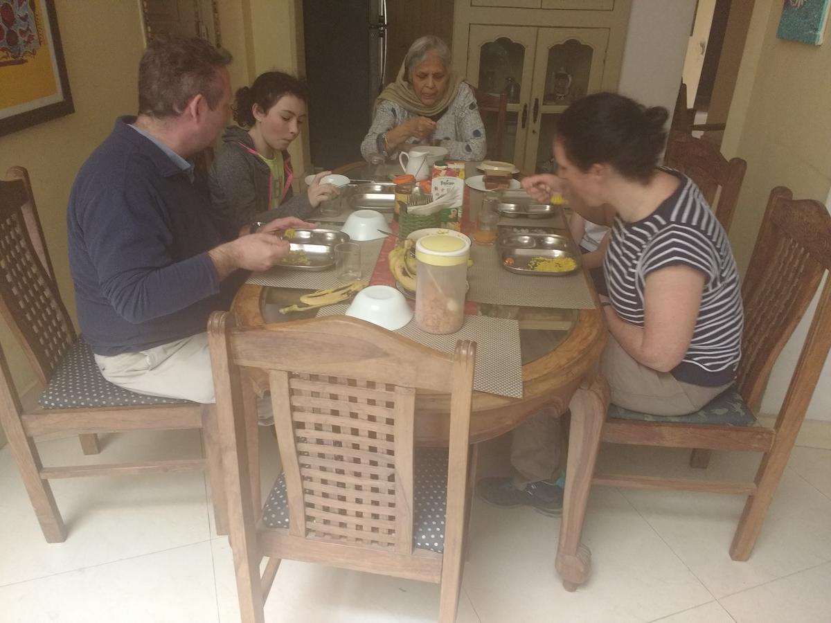 Granny'S Inn Varanasi Dış mekan fotoğraf